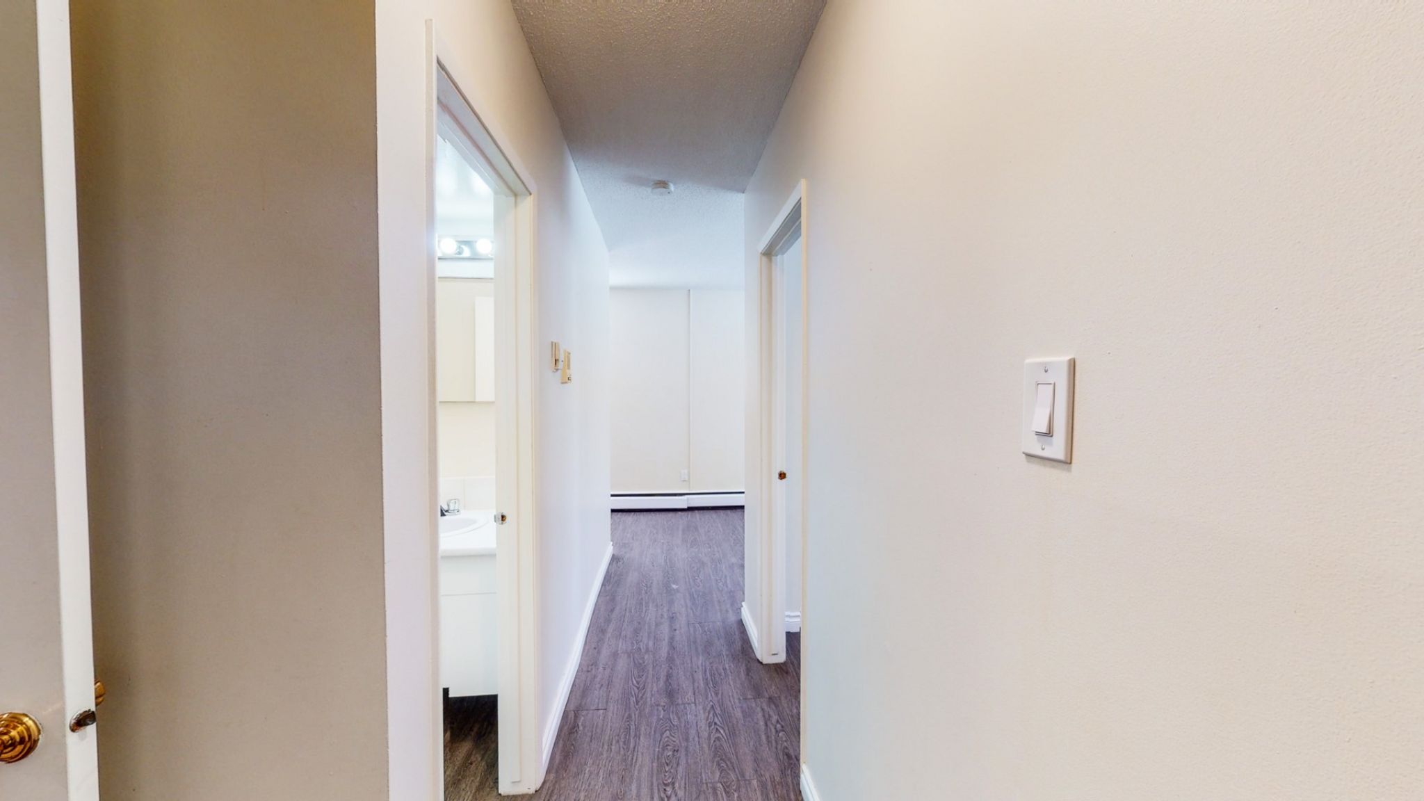 128 26 Avenue Northwest - Photo 16